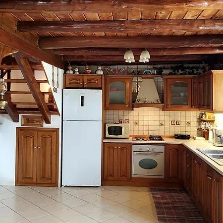 Three Hearts Feriehus Ágios Pétros