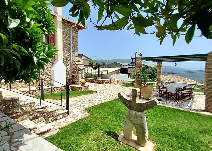 Three Hearts * Ágios Pétros